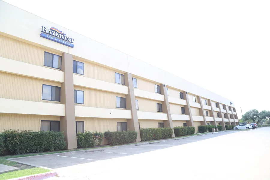 Baymont by Wyndham Plano hotel detail image 2