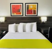 SureStay by Best Western Irving Grapevine DFW North hotel detail image 4