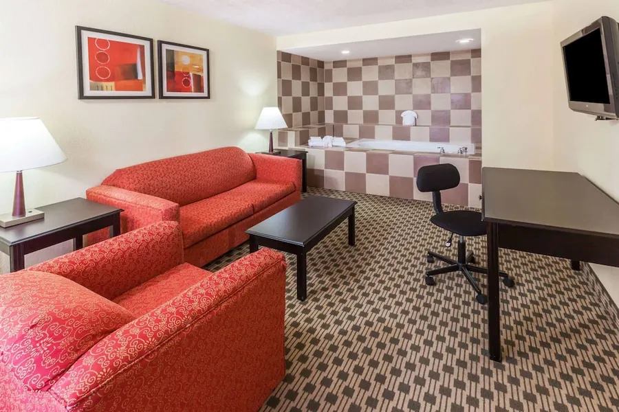 SureStay by Best Western Irving Grapevine DFW North hotel detail image 6