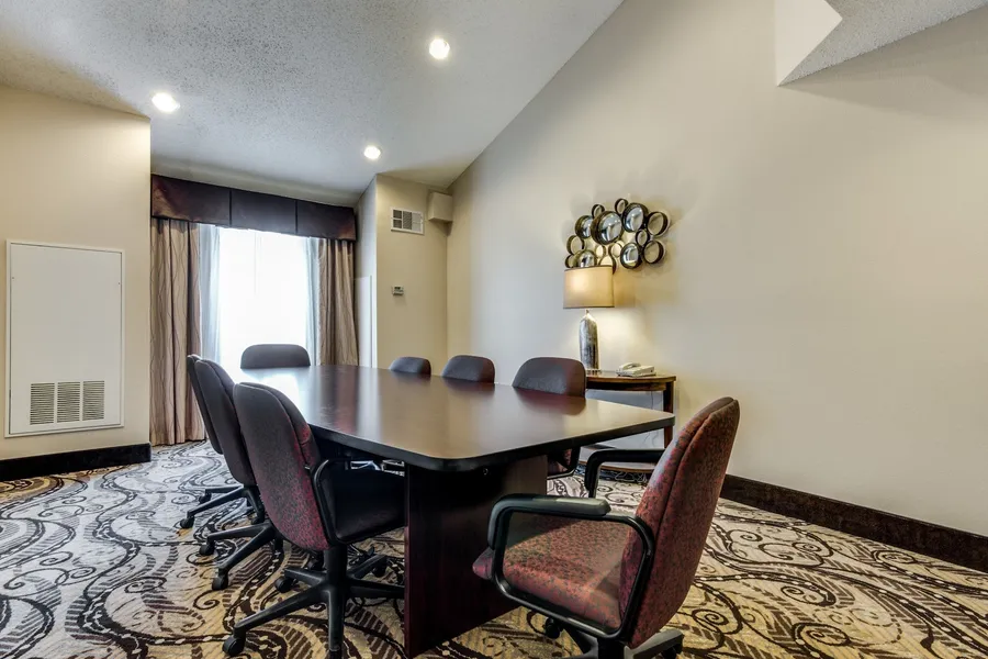 Comfort Suites DFW Airport hotel detail image 2