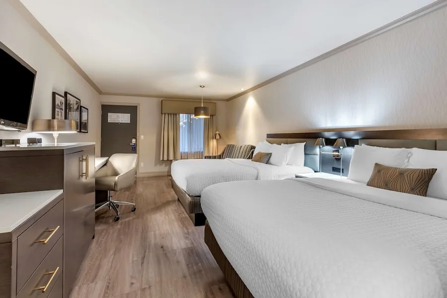 Best Western Plus Executive Suites hotel detail image 6