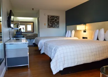 Bay Inn hotel thumbnail 8