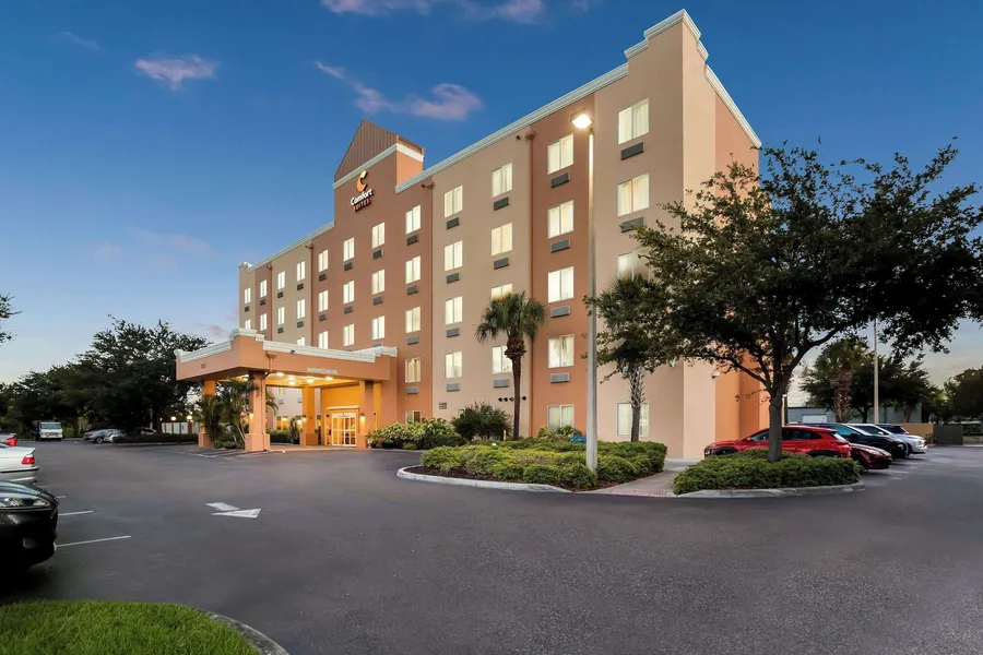 Comfort Suites Tampa Airport North hotel detail image 2