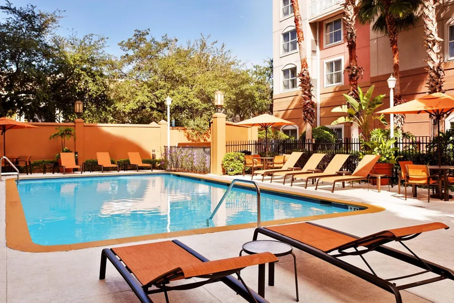 Courtyard by Marriott Tampa Downtown hotel detail image 2