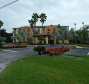 Comfort Suites Tampa - Brandon hotel detail image 3