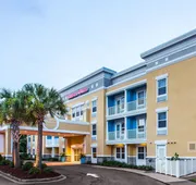 Comfort Suites at Isle Of Palms Connector hotel detail image 4