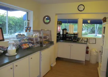 Sunset Beach Inn hotel thumbnail 7