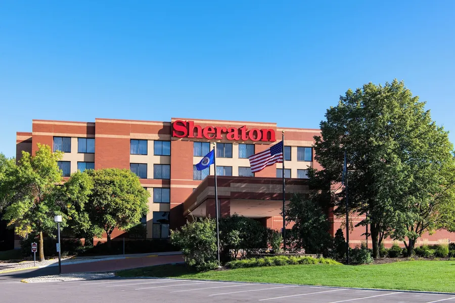 Sheraton Minneapolis West Hotel hotel detail image 2