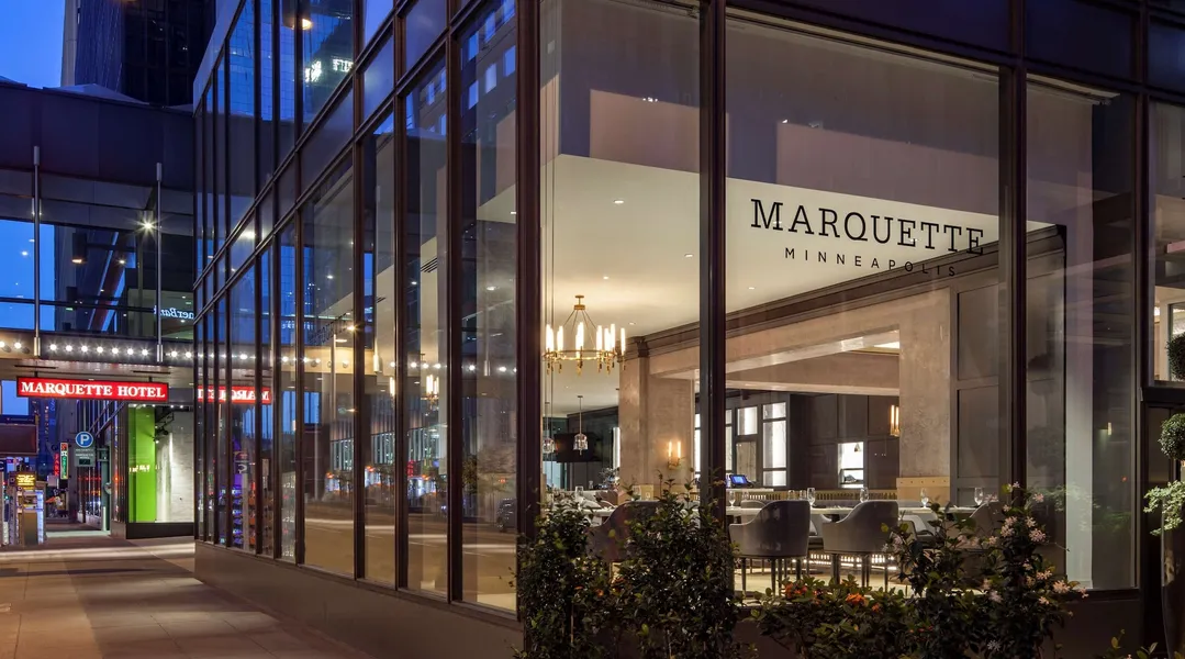 The Marquette Hotel, Curio Collection by Hilton hotel detail image 2