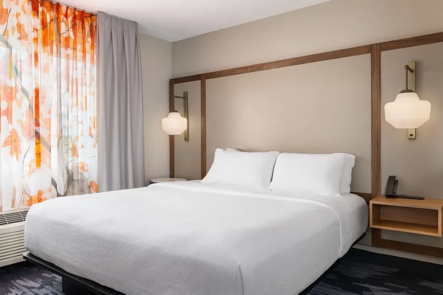 Fairfield Inn & Suites by Marriott Minneapolis Burnsville hotel detail image 2
