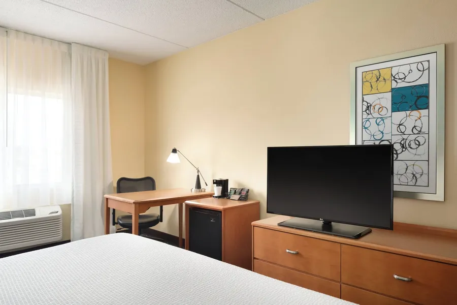 Fairfield Inn & Suites by Marriott Minneapolis Bloomington/Mall of America hotel detail image 6