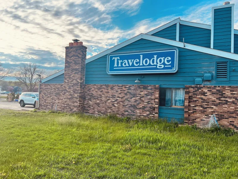 Travelodge by Wyndham Valleyfair Shakopee hotel detail image 6
