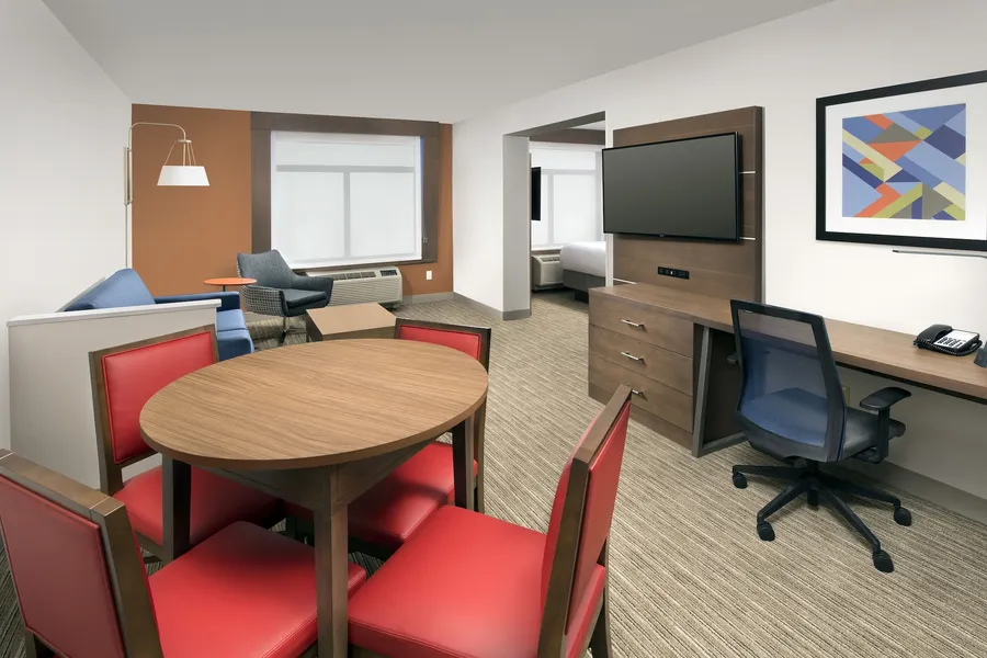 Holiday Inn Express & Suites Baltimore - BWI Airport North by IHG hotel detail image 6
