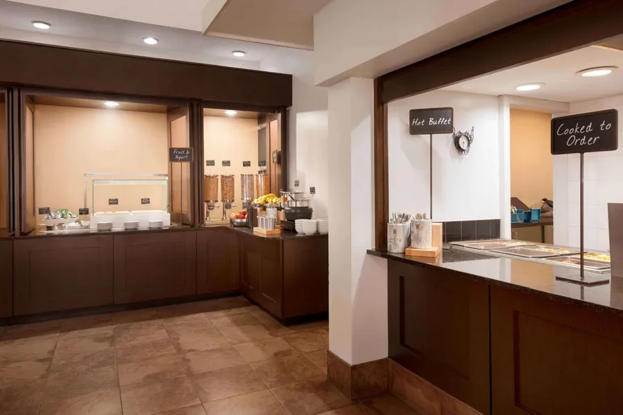 Embassy Suites by Hilton Baltimore at BWI Airport hotel detail image 2