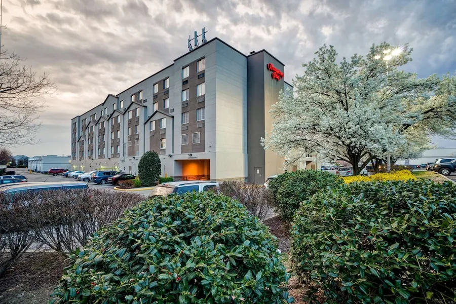 Hampton Inn Baltimore/Glen Burnie hotel detail image 2