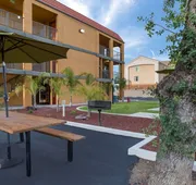Quality Inn Redding near I-5 hotel detail image 5