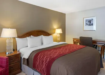 Rodeway Inn North Redding hotel thumbnail 7