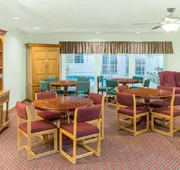 Super 8 by Wyndham Reedsburg hotel detail image 4