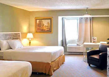 Travelodge by Wyndham Big Bear Lake CA hotel thumbnail 6