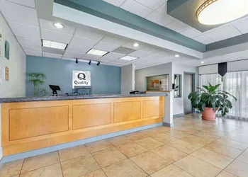 Quality Inn Downtown Stuart hotel thumbnail 3