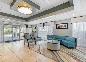Quality Inn Downtown Stuart hotel thumbnail 4