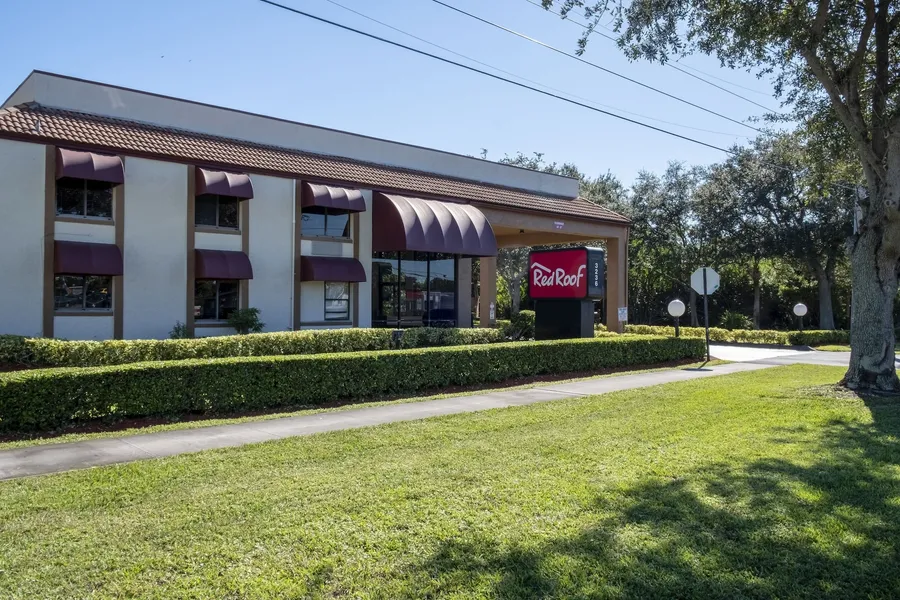 Red Roof Inn Ft Pierce hotel detail image 2