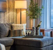 Courtyard Marriott Burlington Harbor hotel detail image 3