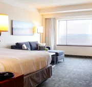 Courtyard Marriott Burlington Harbor hotel detail image 7