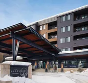 Hotel Alpenrock Breckenridge, Curio Collection by Hilton hotel detail image 5