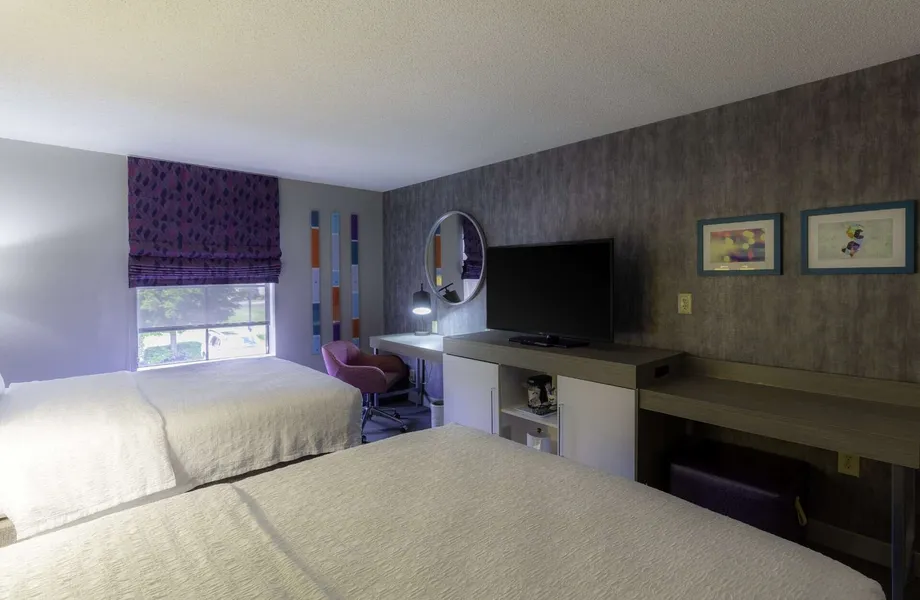 Hampton Inn East Windsor hotel detail image 6
