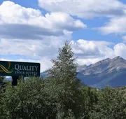 Quality Inn & Suites Silverthorne - Copper Mountain hotel detail image 4