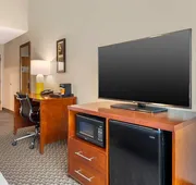 Comfort Inn & Suites Wildwood - The Villages hotel detail image 7