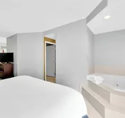 SpringHill Suites by Marriott Tarrytown Westchester County hotel detail image 5