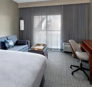 Courtyard by Marriott Tarrytown Westchester County hotel detail image 3