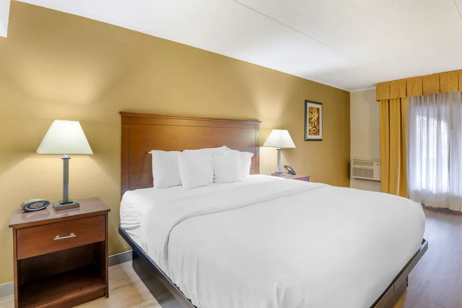 Best Western Plus Governor's Inn hotel detail image 6
