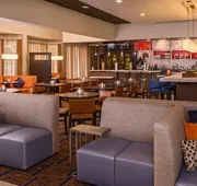 Courtyard by Marriott Richmond West hotel detail image 4