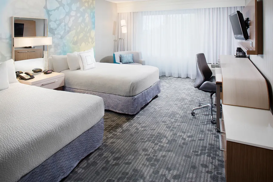 Courtyard by Marriott Richmond Airport hotel detail image 6