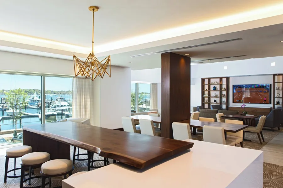 Newport Marriott Hotel & Spa hotel detail image 6
