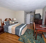 Colonial Inn Seekonk hotel detail image 7