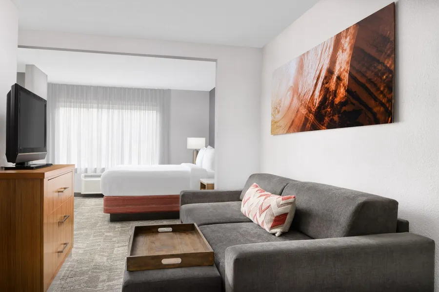 Springhill Suites by Marriott Warwick hotel detail image 6