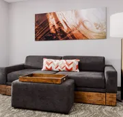 Springhill Suites by Marriott Warwick hotel detail image 7