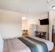 HomeTowne Studios By Red Roof Colorado Springs - Airport hotel detail image 3