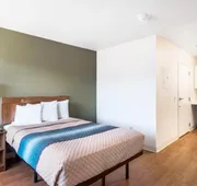 HomeTowne Studios By Red Roof Colorado Springs - Airport hotel detail image 4
