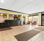 Comfort Inn Lehigh Valley West - Allentown hotel detail image 3