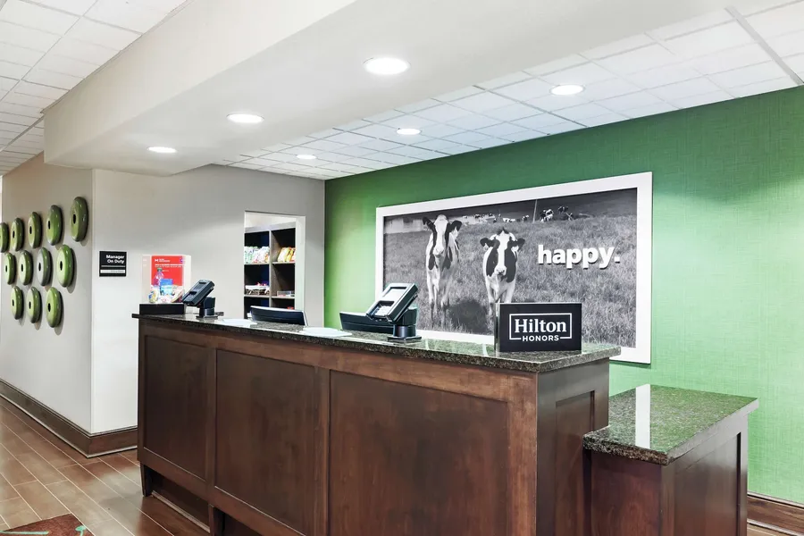 Hampton Inn & Suites Shreveport/Bossier City Airline Drive hotel detail image 2