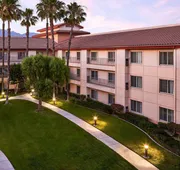 DoubleTree by Hilton Ontario Airport hotel detail image 4