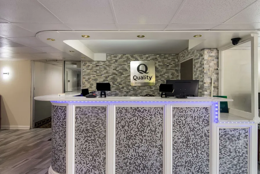 Quality Inn Aurora - Naperville Area hotel detail image 6