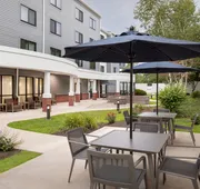 Courtyard by Marriott Portland Airport hotel detail image 3