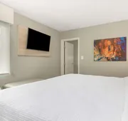 Best Western Plus Cleveland Inn & Suites hotel detail image 7