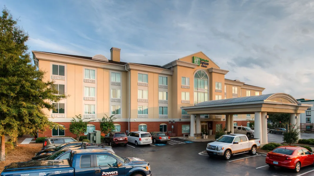 Holiday Inn Express & Suites Columbia-I-26 @ Harbison Blvd by IHG hotel detail image 2